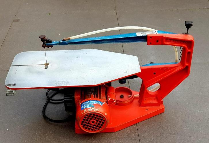 Hegner Multicut 1S figuurzaagmachine, Doe-het-zelf en Verbouw, Gereedschap | Zaagmachines, Gebruikt, Figuurzaag, 1200 watt of meer