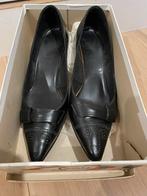 Jaren 70 Queenies hakschoentjes, Pumps, Zwart, Gedragen, Caral