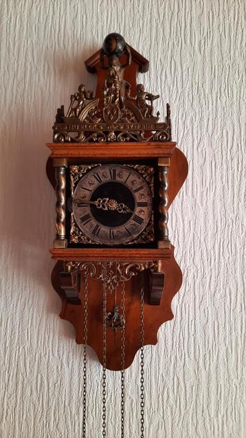 Zaanse Klok - Prachtige Wandklok beschikbaar voor biedingen