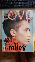 Love magazine #11 lente/zomer 2014 Miley Cyrus Alessandra A., Ophalen of Verzenden, Zo goed als nieuw, Muziek, Film of Tv