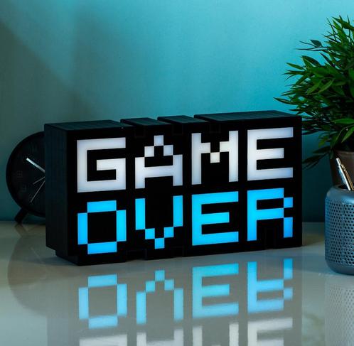 Game Over / Bureau lamp / Nacht lamp, Huis en Inrichting, Lampen | Tafellampen, Zo goed als nieuw, Minder dan 50 cm, Ophalen