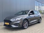 Ford Focus WAGON 1.0 125PK HYBRIDE ST-LINE- VOORRUITVERWARMI, Auto's, Ford, Te koop, Zilver of Grijs, Gebruikt, 999 cc