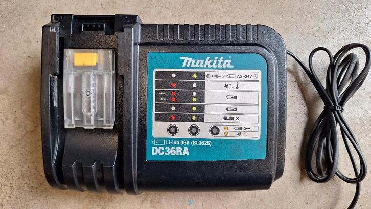 Makita DC36RA lader Snellader oplader laadstation acculader, Auto diversen, Autogereedschap, Zo goed als nieuw, Ophalen of Verzenden