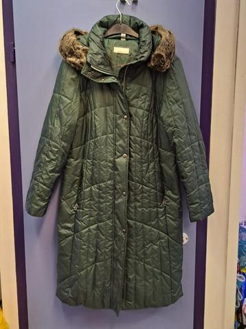 Mona lange winterjas gewatteerde coat + capuchon mt M 49638 beschikbaar voor biedingen