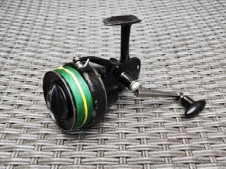 Bretton 808 Zeemolen *** Voet Stukje Af ***, Watersport en Boten, Hengelsport | Zeevissen, Gebruikt, Molen, Ophalen of Verzenden