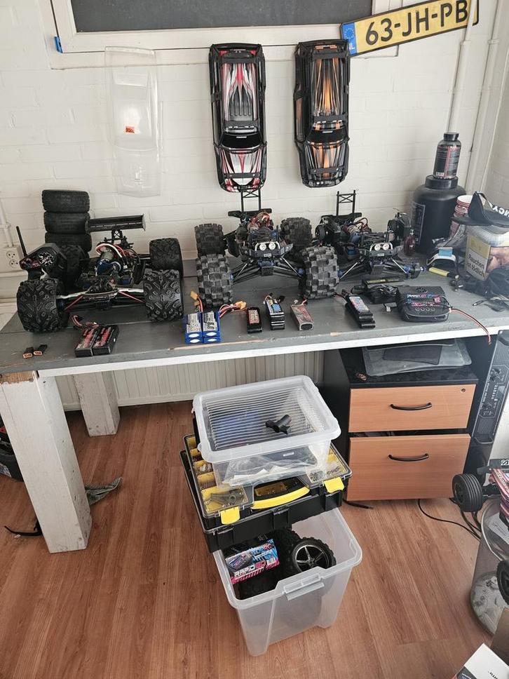 Traxxas partij 3 autos, Hobby en Vrije tijd, Modelbouw | Radiografisch | Auto's, Zo goed als nieuw, Auto offroad, Ophalen of Verzenden
