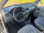 Dacia Logan MCV 1.6 Ambiance 7 Persoons Stuurbekrachtiging A, Auto's, Stof, Gebruikt, 4 cilinders, 635 kg