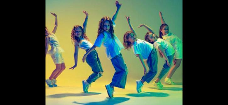 Gratis proefles dansen t’ Harde voor alle leeftijden, Sport en Fitness, Dansen, Overige typen, Ophalen of Verzenden