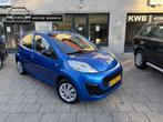 Peugeot 107 1.0 5Deurs Facelift Airco Grote beurt Apk, Voorwielaandrijving, Euro 5, Gebruikt, Airbags