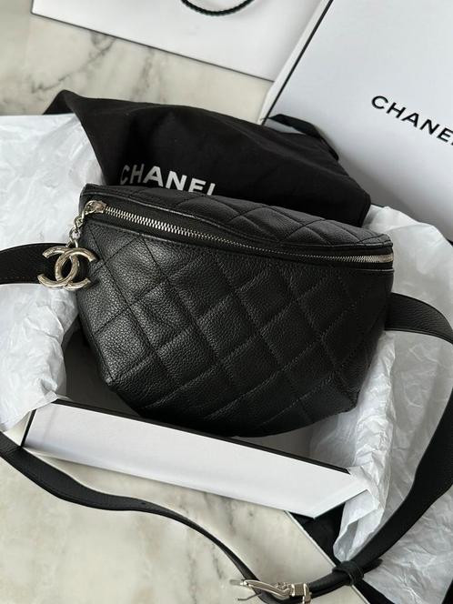Chanel Waist Bag/Bum Bag caviar leer zwart, Sieraden, Tassen en Uiterlijk, Tassen | Schoudertassen, Zo goed als nieuw, Zwart, Leer