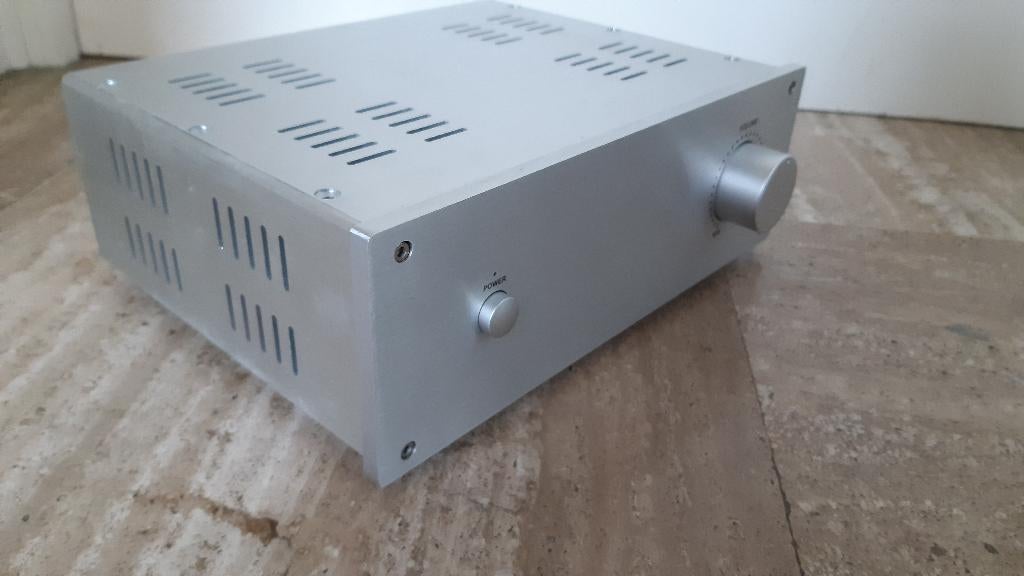 Buizenvoorversterker Kloon McIntosh C2200 met JAN5670W buis, Ophalen of Verzenden, Versterker