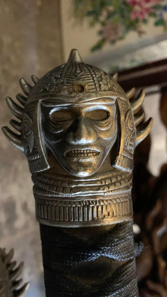 MAGNIFICENT AND SPECIAL TWO SETS JAPANESE SWORD WITH DRAGON, Antiek en Kunst, Kunst | Overige Kunst, Ophalen