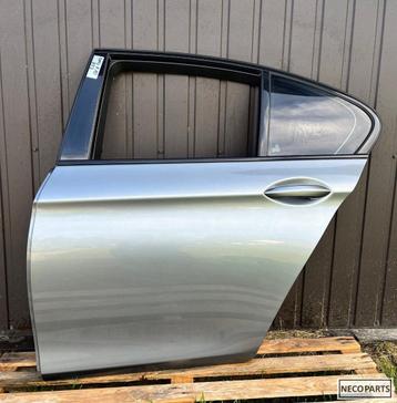 BMW 5 F10 ACHTER DEUR LINKS A52 ALLES LEVERBAAR!! beschikbaar voor biedingen