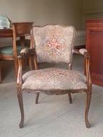Antieke Lodewijk XV fauteuil geborduurde stoel, Antiek en Kunst, Antiek | Meubels | Stoelen en Banken, Ophalen