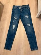 Blauwe broek Primark met hoge taille, ripped, maat 40, Kleding | Dames, Spijkerbroeken en Jeans, Primark, Blauw, W30 - W32 (confectie 38/40)