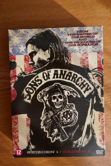 DVD Box Sons of Anarchy, Seizoen 1 beschikbaar voor biedingen