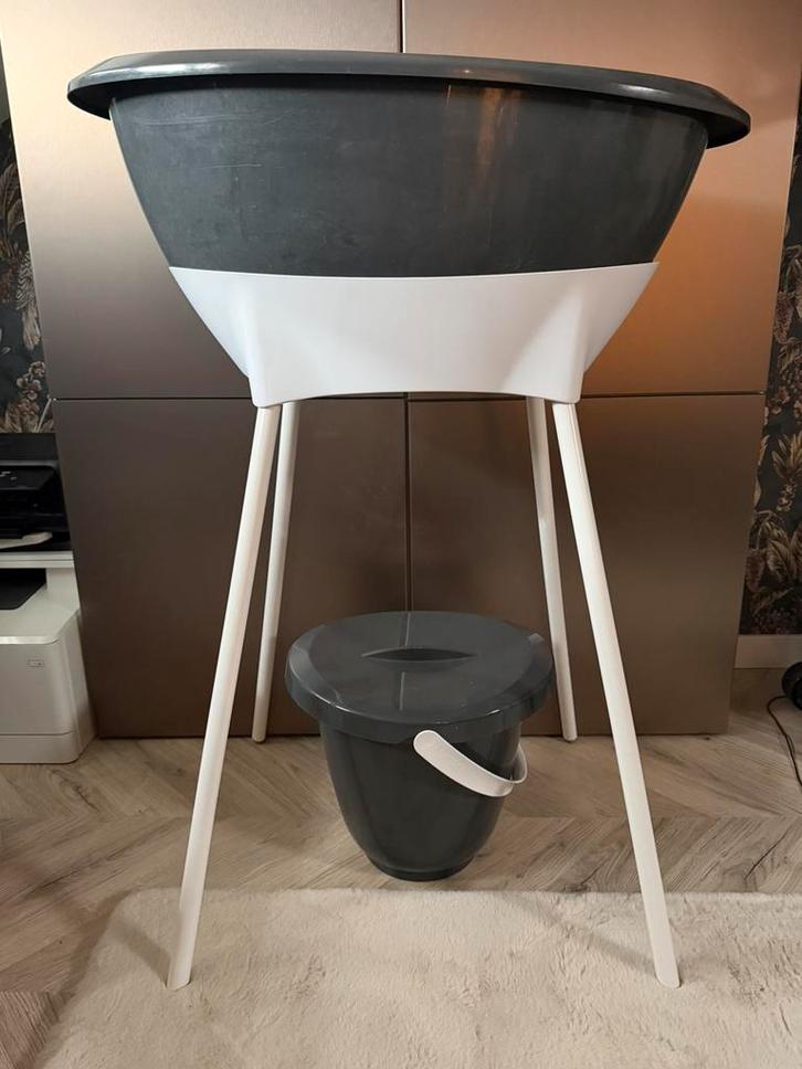 Luma badset met luieremmer, Kinderen en Baby's, Badjes en Verzorging, Zo goed als nieuw, Badje, Ophalen