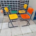 Leuke kleurijke vintage schoolstoelen, Ophalen, Zo goed als nieuw, Bruin, Twee