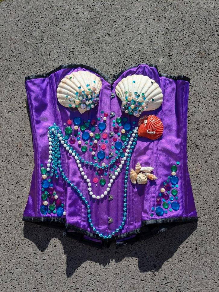 Paars overbuste corset zeemeermin festival cosplay, Kleding | Dames, Tops, Zo goed als nieuw, Maat 42/44 (L), Paars, Zonder mouw