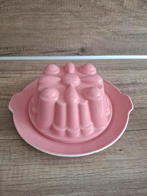 Roze puddingvorm met onderbord Petrus Regout Maastricht, Antiek en Kunst, Antiek | Keukenbenodigdheden, Ophalen of Verzenden