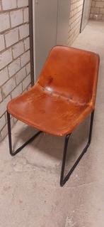 industrieel vintage stoeltje, Huis en Inrichting, Stoelen, Ophalen of Verzenden, Zo goed als nieuw, Eén