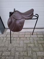 Tekna springzadel 15.5 inch, Dieren en Toebehoren, Ophalen of Verzenden, Springen, Zo goed als nieuw