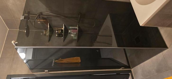 Glazen douchewanden., Doe-het-zelf en Verbouw, Glas en Ramen, Gebruikt, Glasplaat, 160 cm of meer, 80 tot 120 cm, Ophalen