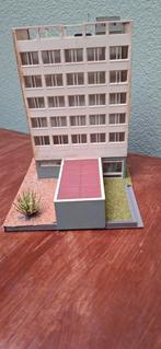 HO FLAT met bijbehorende gebouwtjes, Ophalen of Verzenden, Gebruikt, 1:50 of kleiner
