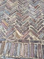 Partij oude waaltjes genuanceerd 2m2, Tuin en Terras, Tegels en Klinkers, Ophalen, Overige materialen, Gebruikt, Klinkers