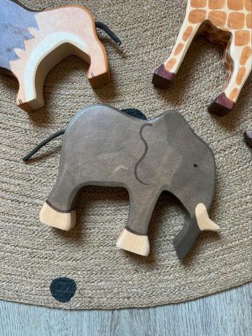 Houten olifant van Holztiger - zgan beschikbaar voor biedingen