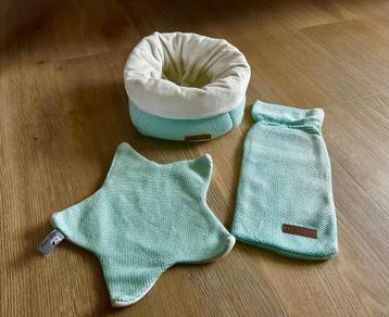 Baby’s Only kruikenzak, tutteldoekje en verzorgingsmandje beschikbaar voor biedingen
