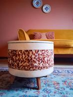 Vintage poef, Huis en Inrichting, Slaapkamer | Complete slaapkamers, Ophalen of Verzenden, Eenpersoons