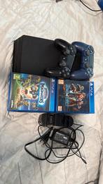Playstation 4 pro 1 tb met 2 games 2 controllers en oplader, Ophalen, Zo goed als nieuw, Met 2 controllers, Pro