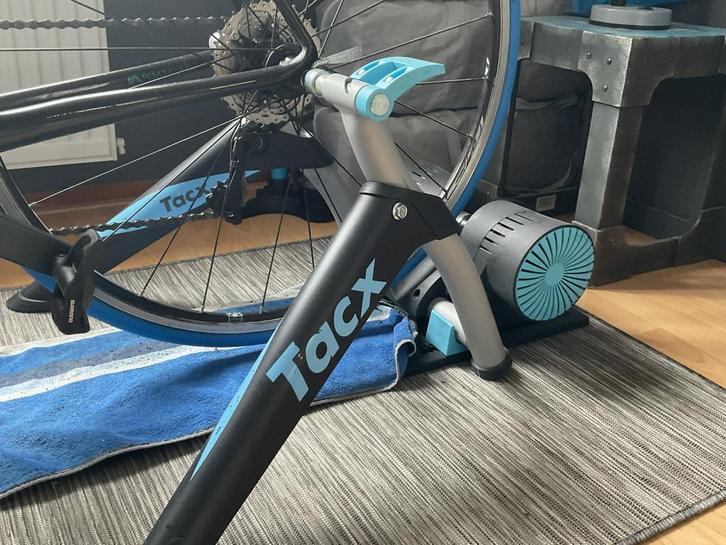 Tacx Genius fietstrainer, Sport en Fitness, Wielrennen, Gebruikt, Overige typen, Ophalen of Verzenden