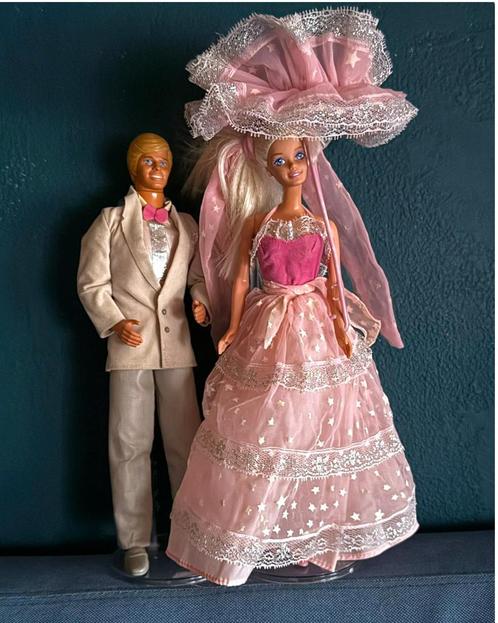 Barbie en ken vintage 1985 Dream glow compleet als set, Verzamelen, Poppen, Gebruikt, Pop, Ophalen of Verzenden