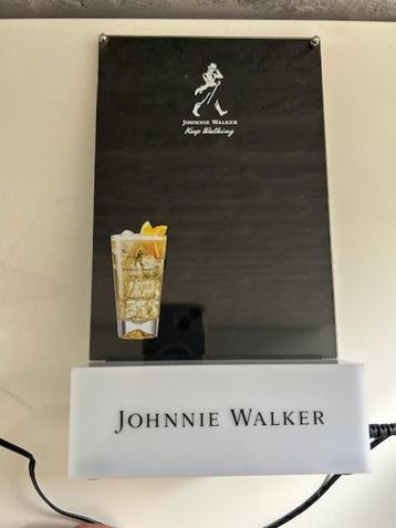 Johnnie Walker Scotch Whisky reclame lamp beschikbaar voor biedingen