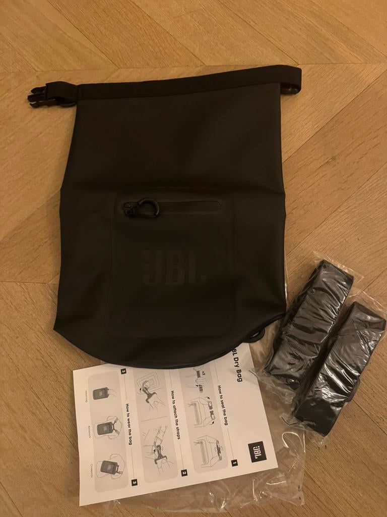 JBL Dry Bag, Ophalen of Verzenden, Zo goed als nieuw