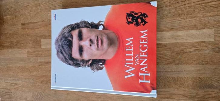 H. Borst - Willem van Hanegem, Boeken, Sportboeken, Zo goed als nieuw, Balsport, Ophalen of Verzenden