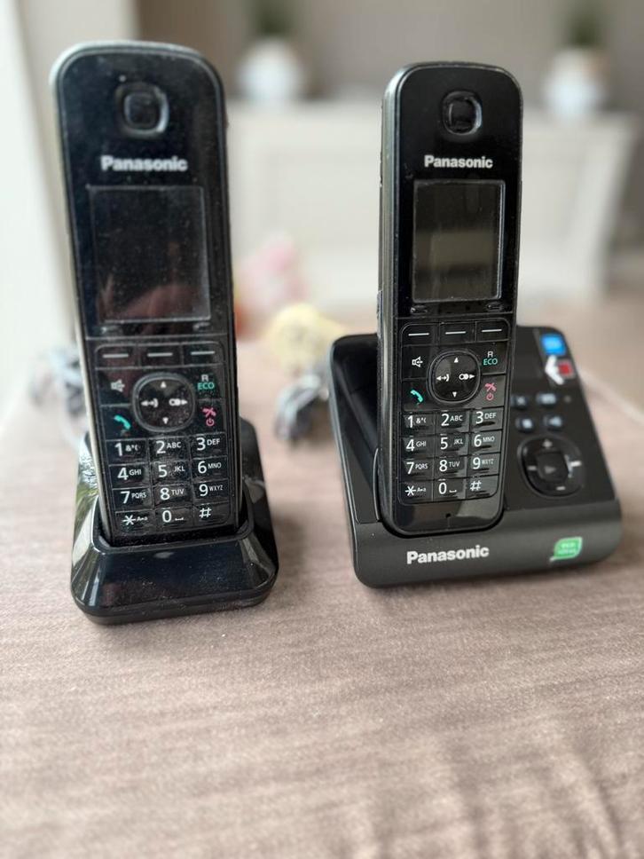 Panasonic DECT telefoon basisstation en 2e handset, Telecommunicatie, Vaste telefoons | Handsets en Draadloos, Gebruikt, 2 handsets
