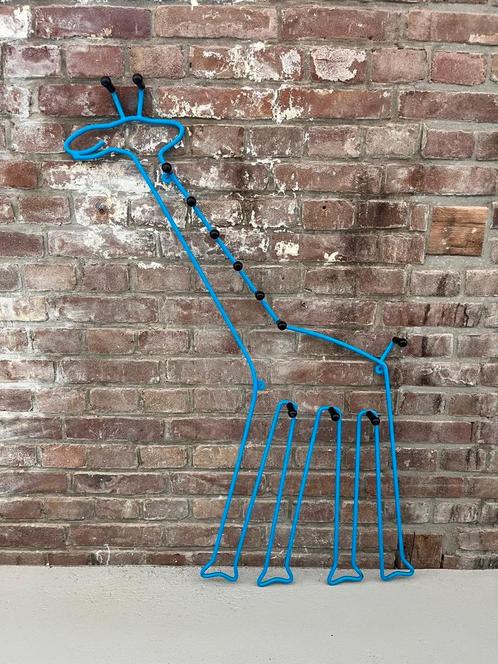 Blauwe giraffe kapstok IKEA collectable, Huis en Inrichting, Woonaccessoires | Kapstokken, Gebruikt, Minder dan 100 cm, Metaal