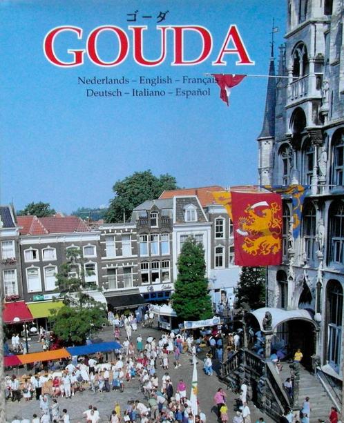 Gouda (6 talen fotoboek) hard cover, Boeken, Geschiedenis | Stad en Regio, Zo goed als nieuw, 20e eeuw of later, Ophalen of Verzenden