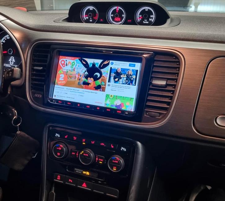 Volkswagen Carplay Android auto Bluetooth Golf Polo Caddy, Auto diversen, Autoradio's, Gebruikt, Ophalen of Verzenden