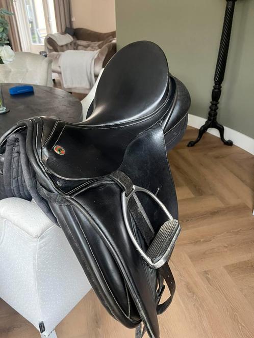 Te koop KN allegro dressuur zadel, Dieren en Toebehoren, Paarden en Pony's | Zadels, Dressuur, Ophalen of Verzenden