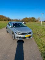 Volkswagen Polo 1.0 TSI 95pk 2018 Grijs, Auto's, Voorwielaandrijving, Stof, Zwart, Origineel Nederlands