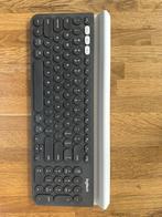 Logitech K780 Bluetooth Toetsenbord – Multi-Device – QWERTY, Ophalen, Qwerty, Zo goed als nieuw, Logitech toetsenbord