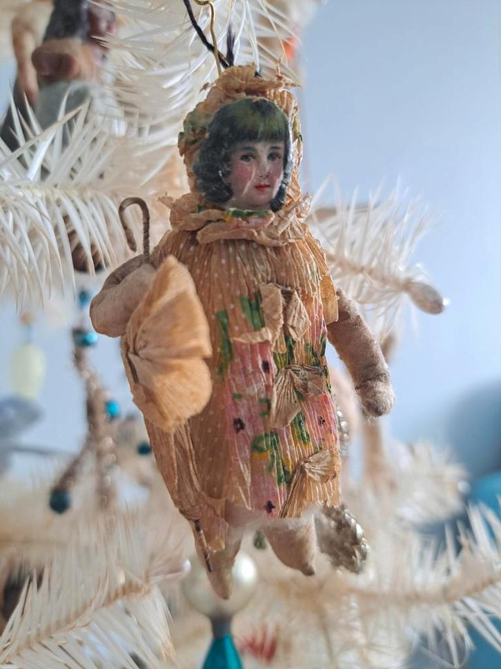 Antiek Crêpe Watten Popje !   Meisje met parasol!, Antiek en Kunst, Antiek | Overige Antiek, Ophalen of Verzenden