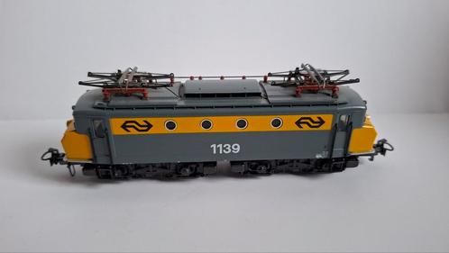 Märklin  1100 loc nr: 1139. Rijd uitstekend, Hobby en Vrije tijd, Modeltreinen | H0, Zo goed als nieuw, Locomotief, Gelijkstroom