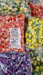 Snoep voor bijvoorbeeld carnaval., Ophalen