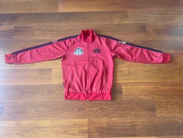Donkerrood trainingvest (L) merk Chunk beschikbaar voor biedingen