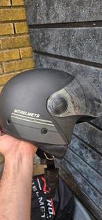 helmen olieflessen scooter kleed regen pak en kettingen, Fietsen en Brommers, Brommerhelmen, Ophalen, Zo goed als nieuw